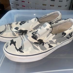 army vans, super cute